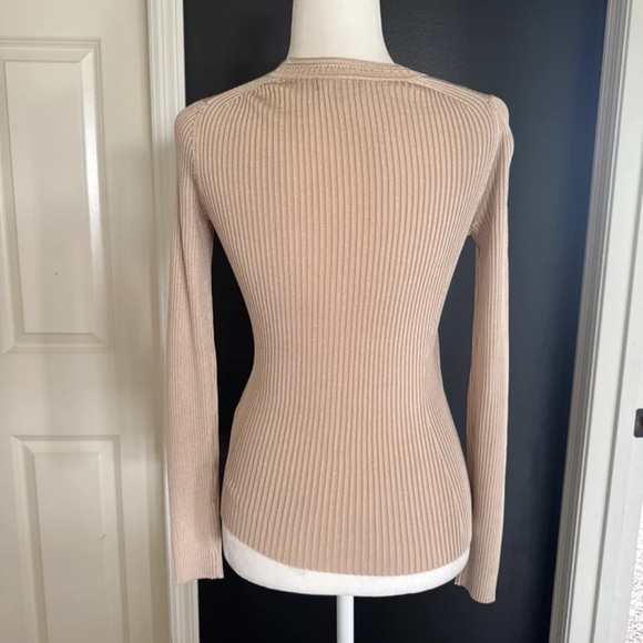 ME + EM Ribbed Knit Gold Button Front V-Neck Cardigan
size Small - Picture 5 of 12